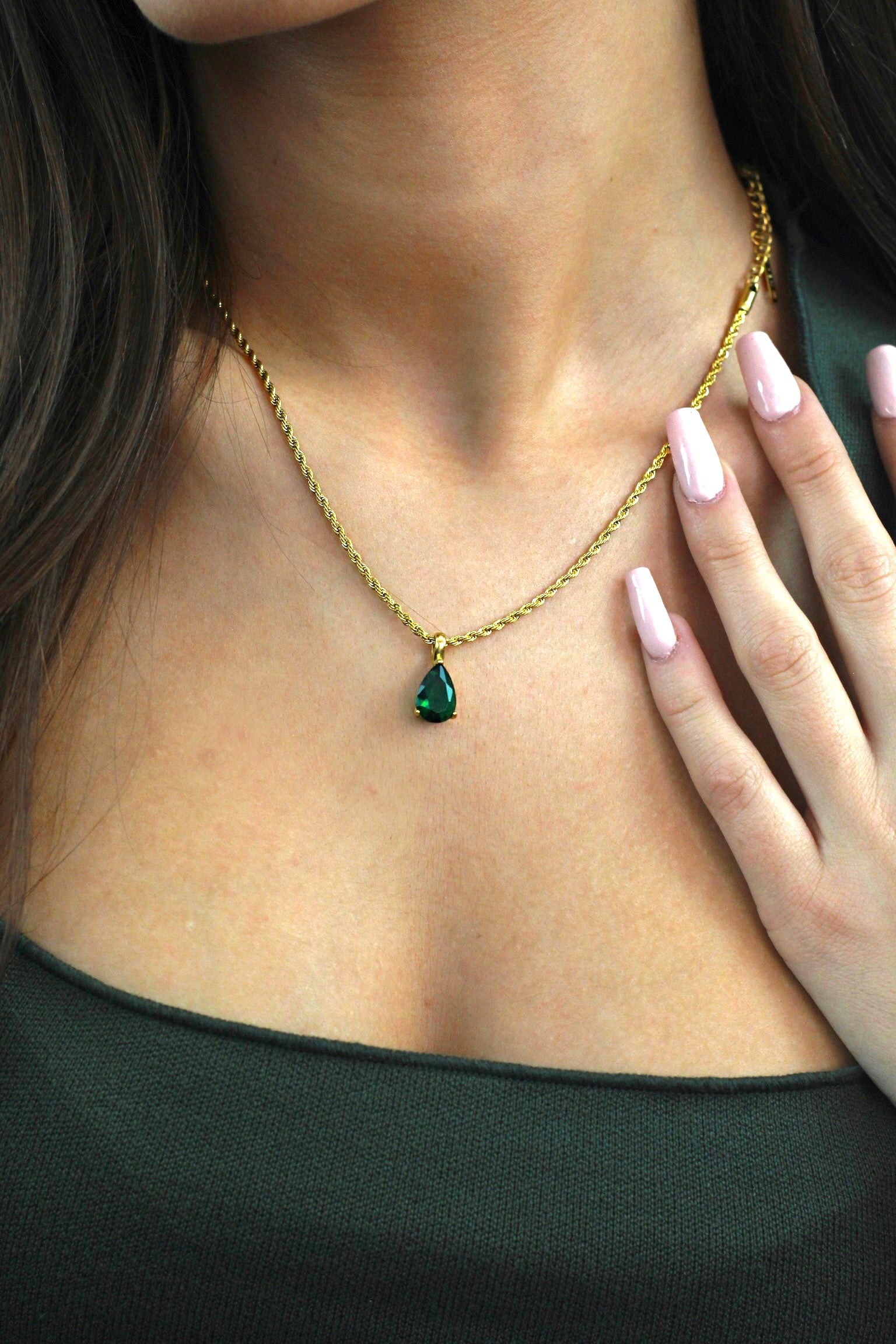 COLLAR LIRIO